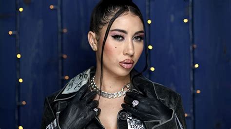 kali uchis full body|Kali Uchis: Bio, Height, Weight, Age, Measurements